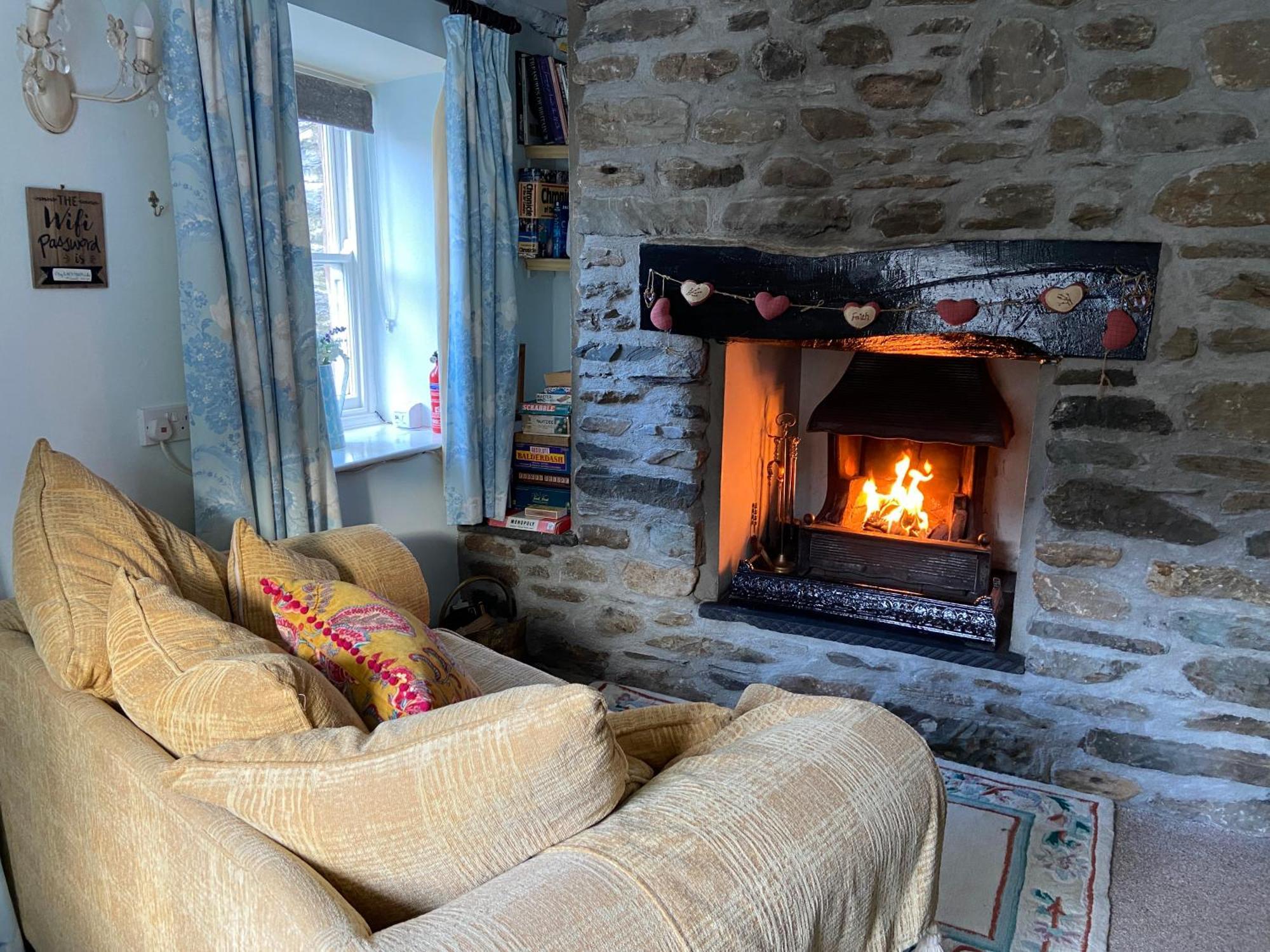 Villa Ty Capel Isa à Blaenau Ffestiniog Extérieur photo